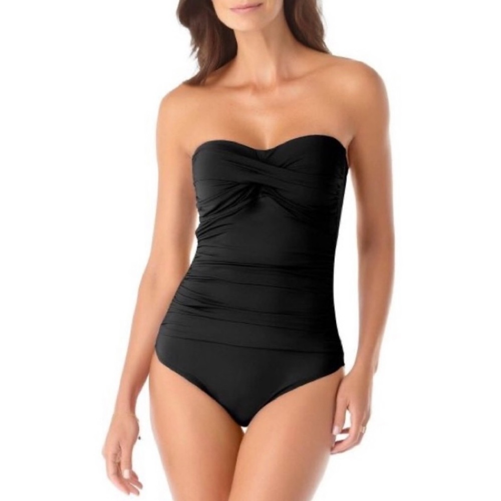 👙Anne Cole black 1 piece bathing suit. Detachable straps included. Size 6. NWT.